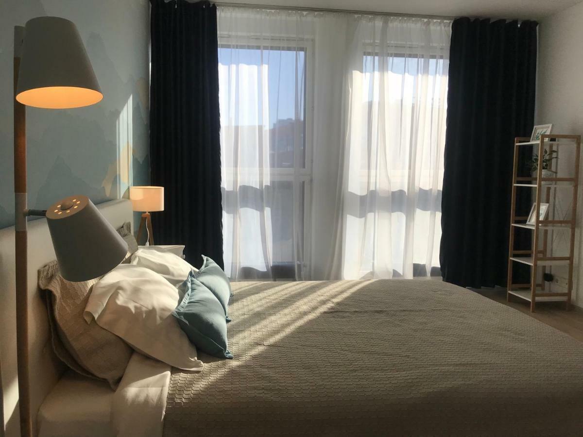 Ferienwohnung City Centre Studio In Design Quarter Close To Old Town & Harbor Reval Exterior foto